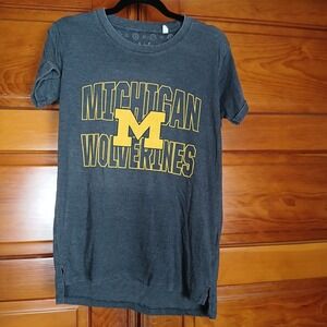 NWOT Pressbox Women's Small Michigan Wolverines Vintage Wash Blue Grey T Shirt